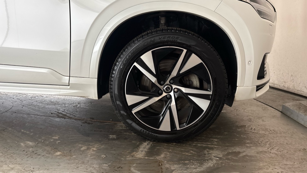 VOLVO XC90 Image 20