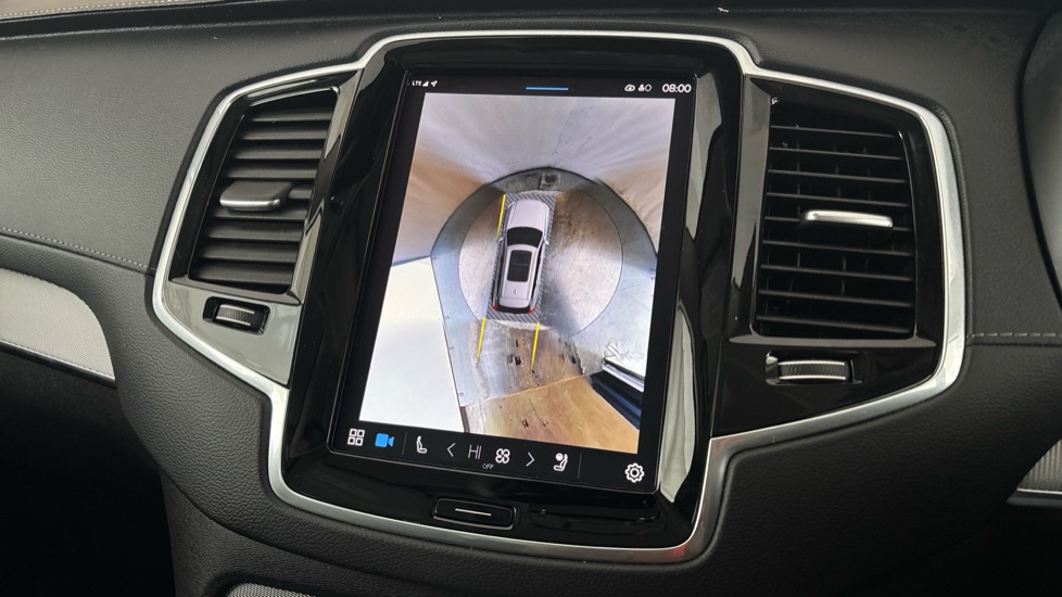 VOLVO XC90 reverse camera