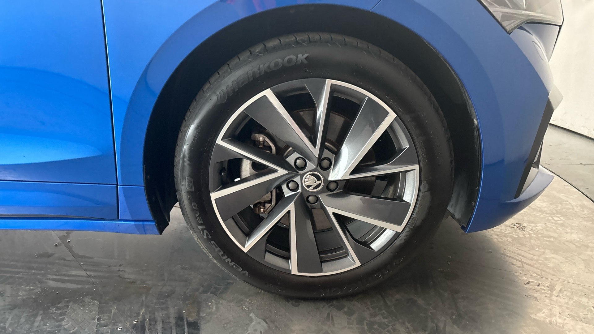 Skoda Enyaq 210kW 85x Sportline Plus 82kWh 4x4 5dr Auto