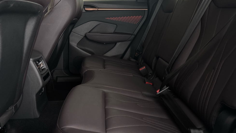 CUPRA TERRAMAR Image 14