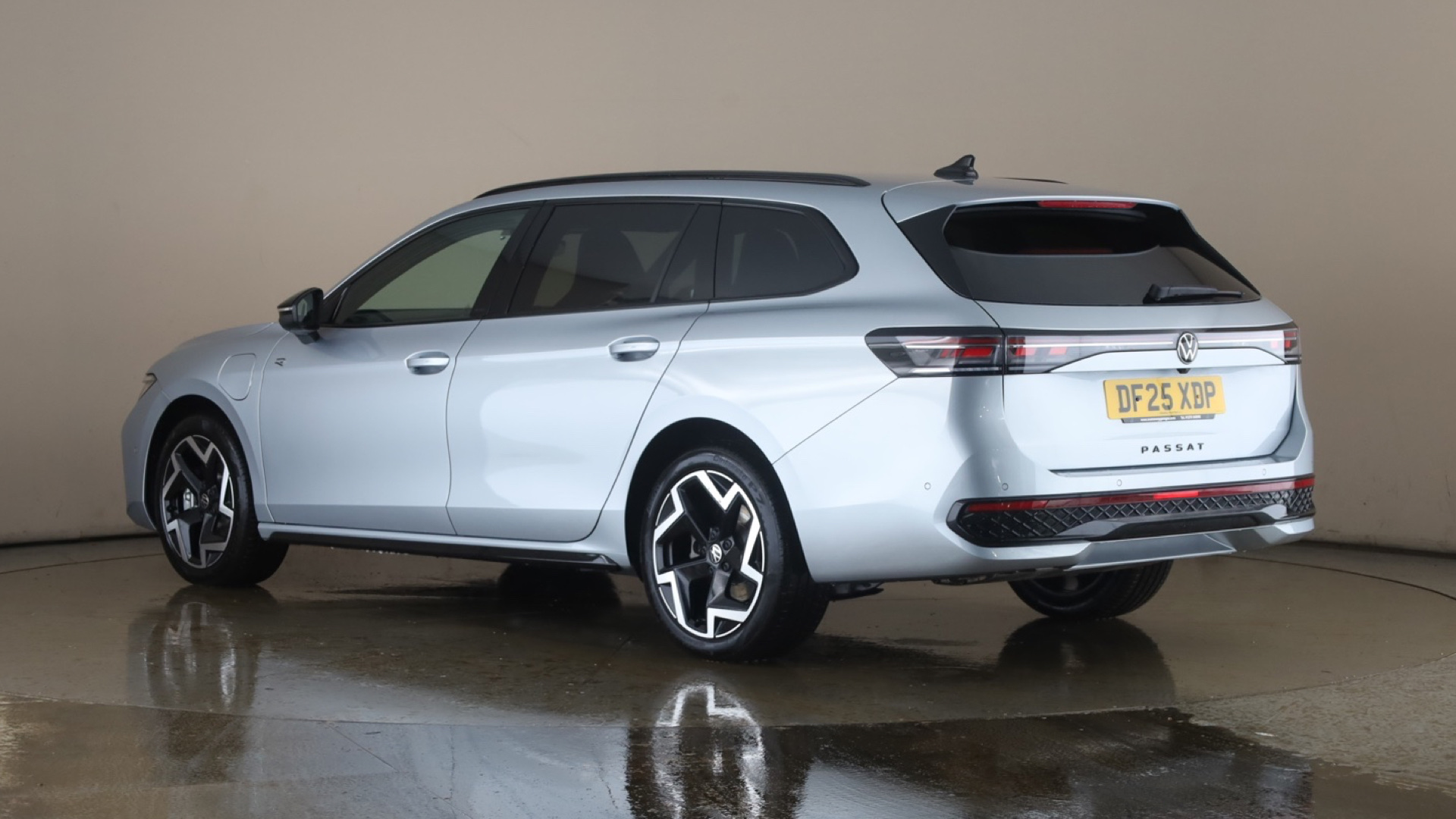 1.5 TSI eHybrid R-Line 5dr DSG [2025]