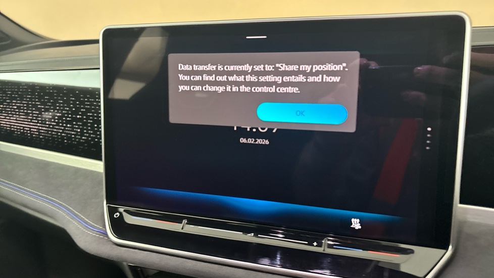 VOLKSWAGEN PASSAT Image 12