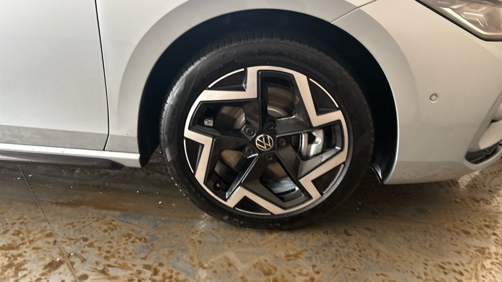 VOLKSWAGEN PASSAT Image 20