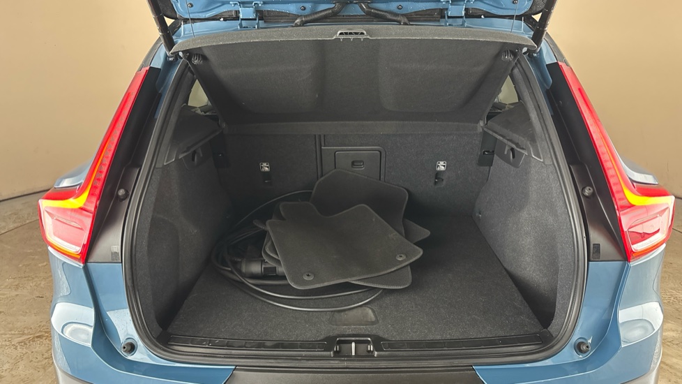VOLVO XC40 Image 15