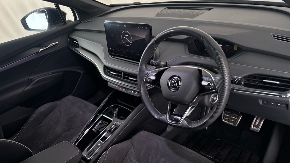 SKODA ENYAQ Image 9