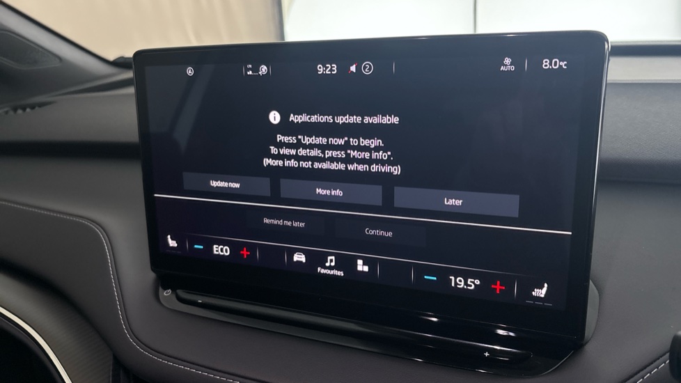 SKODA ENYAQ Image 12