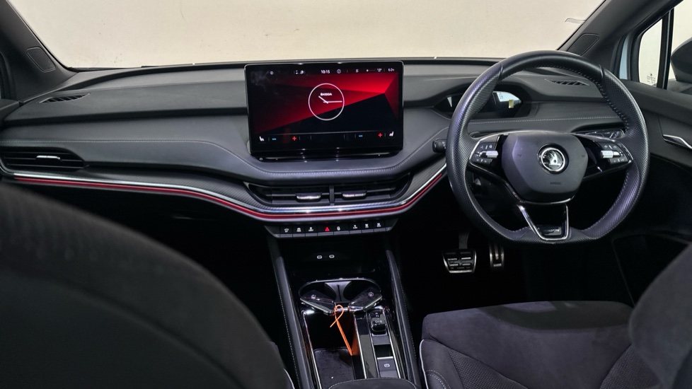 SKODA ENYAQ Image 11