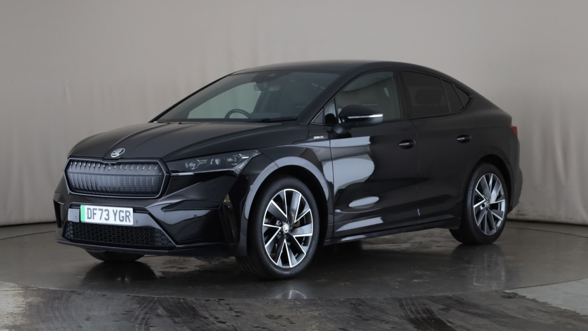 195kW 80x Sportline Plus 82kWh 4x4 5dr Auto