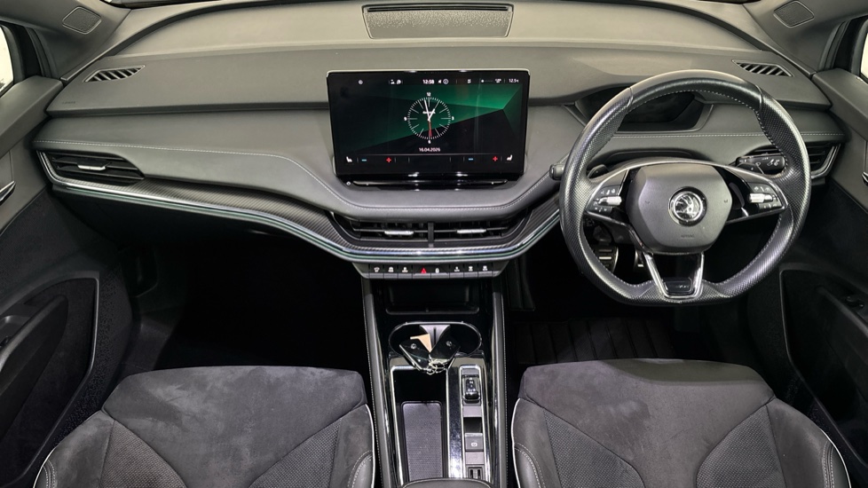 SKODA ENYAQ Image 11