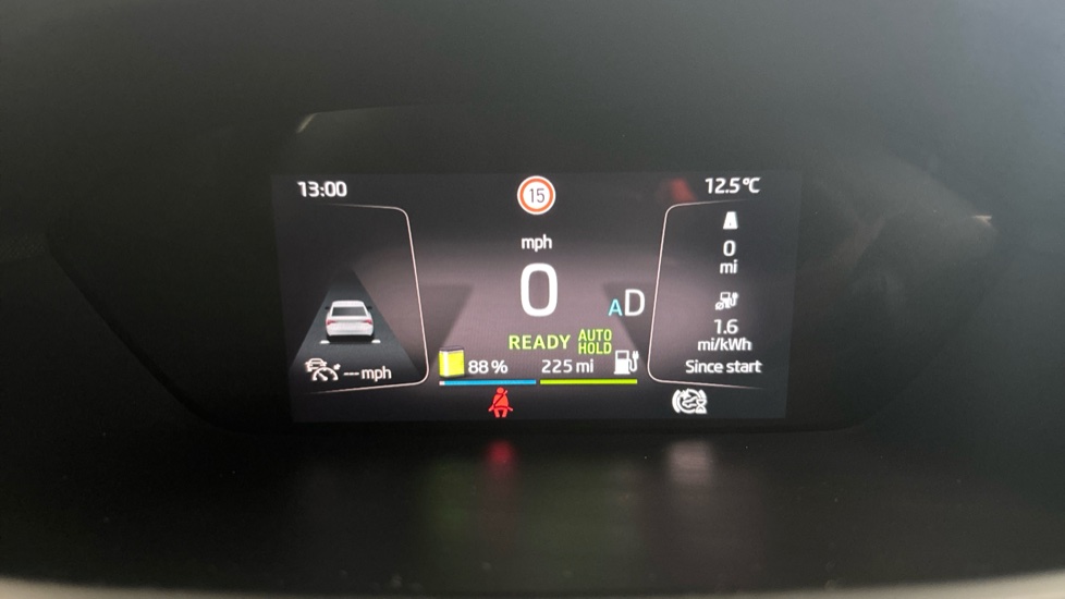 SKODA ENYAQ Image 13