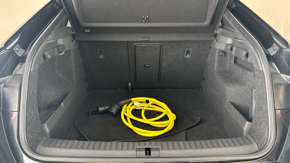 SKODA ENYAQ Image 15