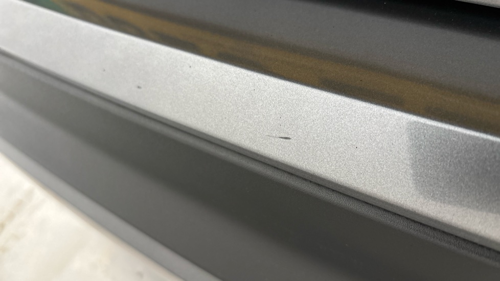 SKODA ENYAQ Scratches and chips
