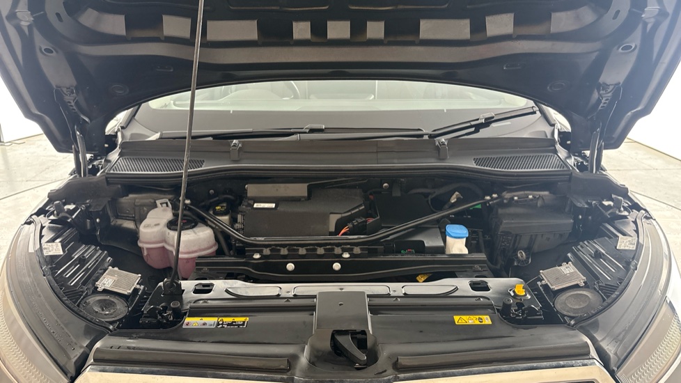 SKODA ENYAQ Image 16