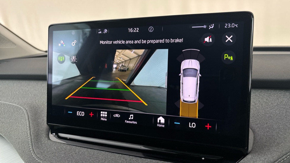 SKODA ENYAQ Reverse camera