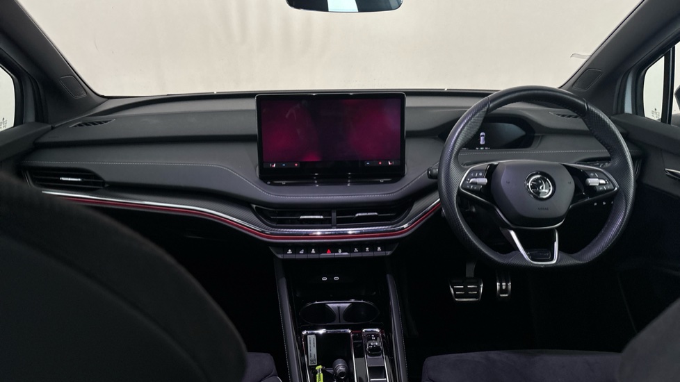 SKODA ENYAQ Image 11
