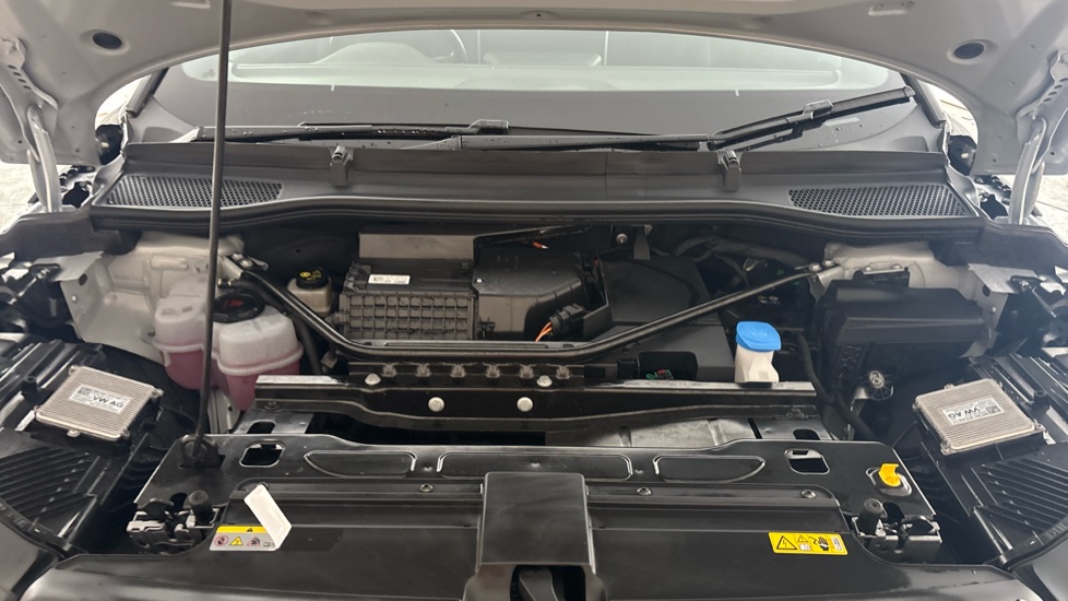 SKODA ENYAQ Image 16