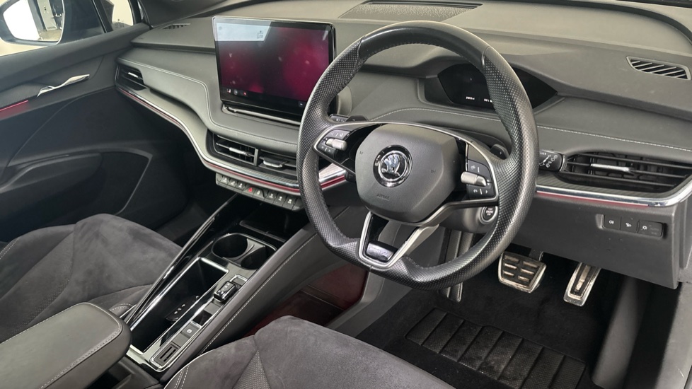 SKODA ENYAQ Image 9