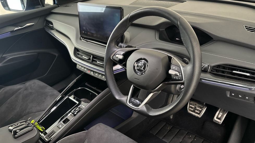SKODA ENYAQ Image 9