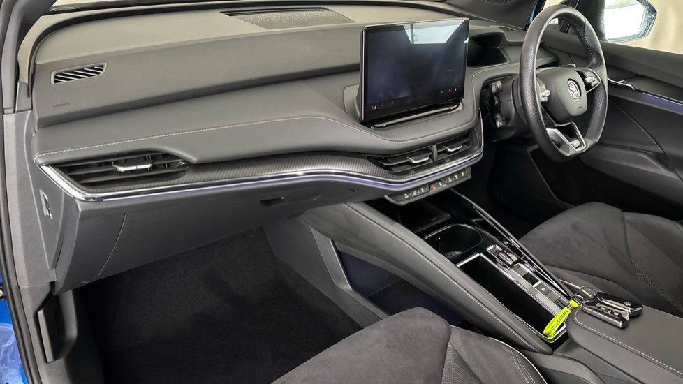 SKODA ENYAQ Image 10
