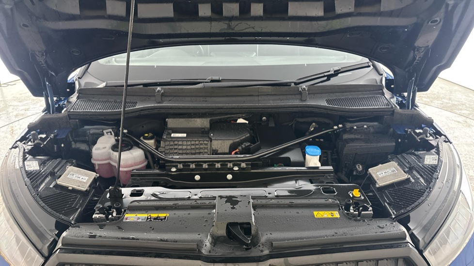 SKODA ENYAQ Image 16