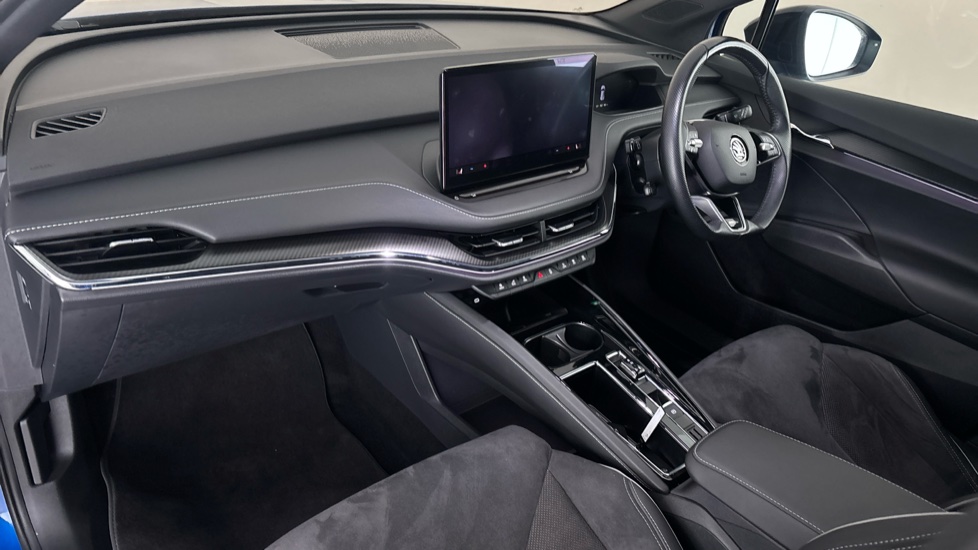SKODA ENYAQ Image 10