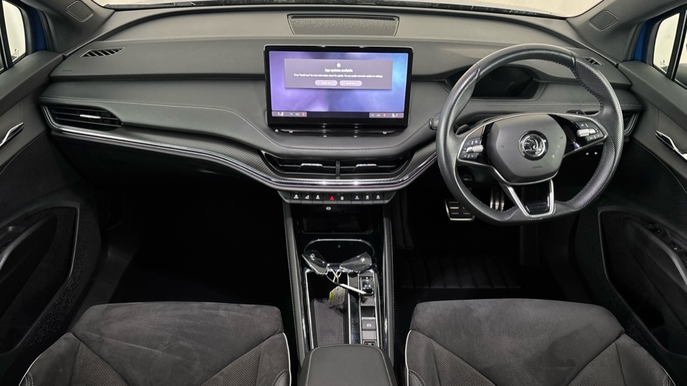 SKODA ENYAQ Image 11