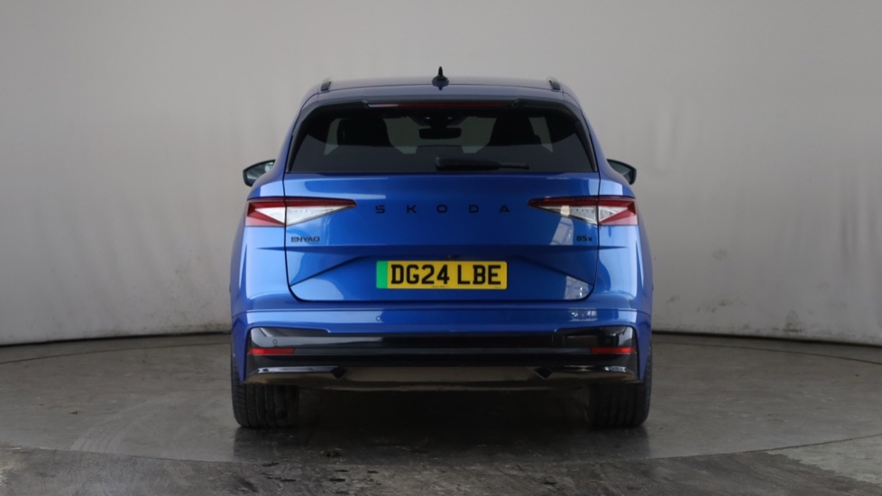 SKODA ENYAQ Image 4
