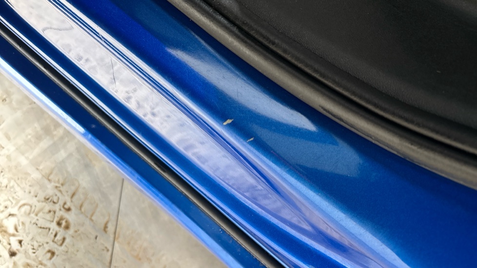 SKODA ENYAQ Scratches