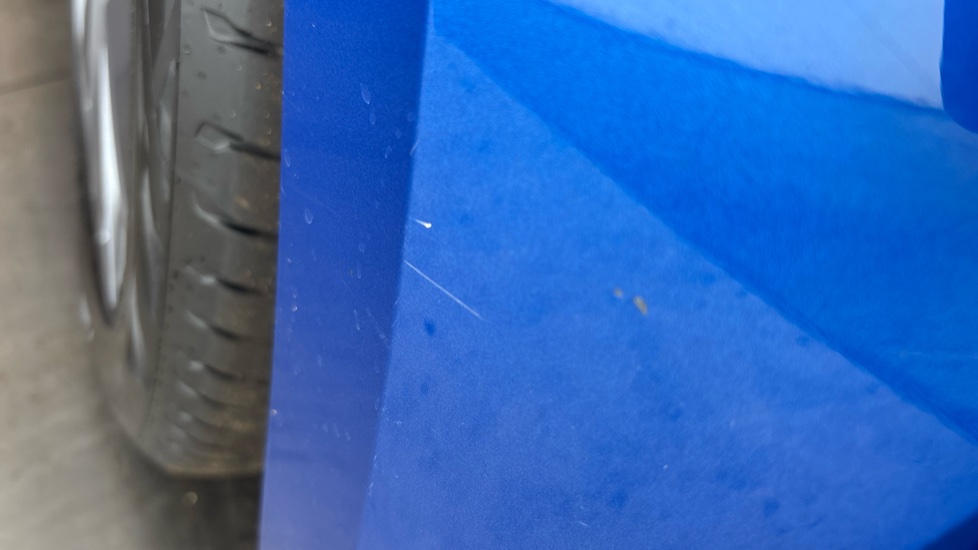 SKODA ENYAQ Chips and scratches