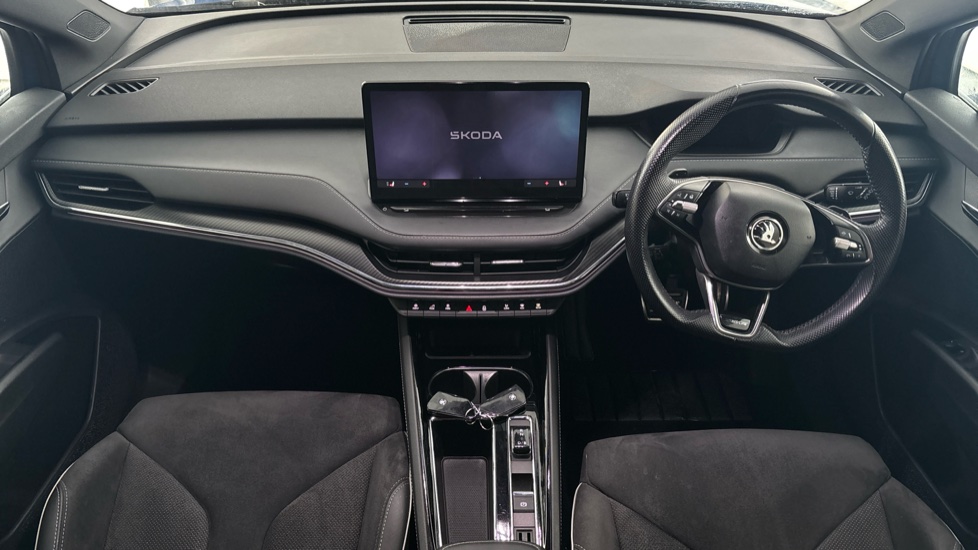 SKODA ENYAQ Image 11