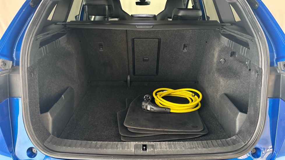 SKODA ENYAQ Image 15