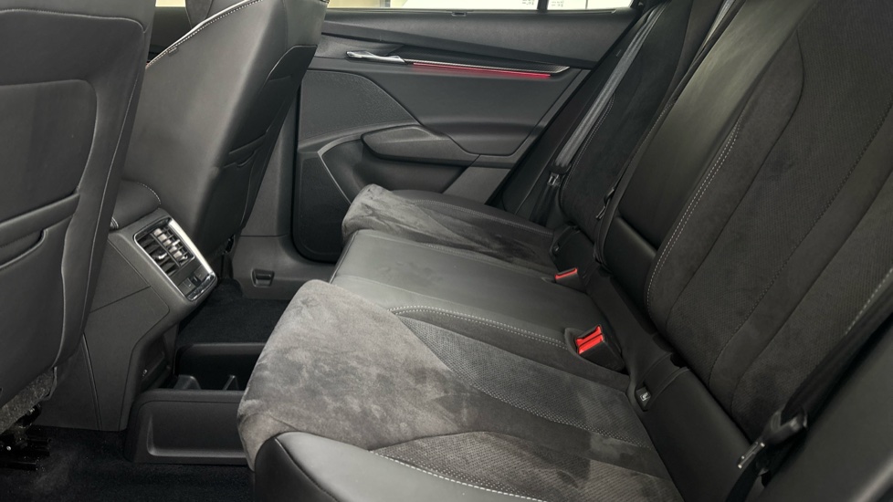 SKODA ENYAQ Image 14