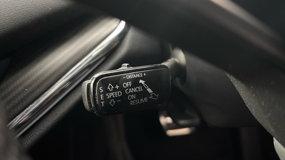 SKODA ENYAQ Cruise control