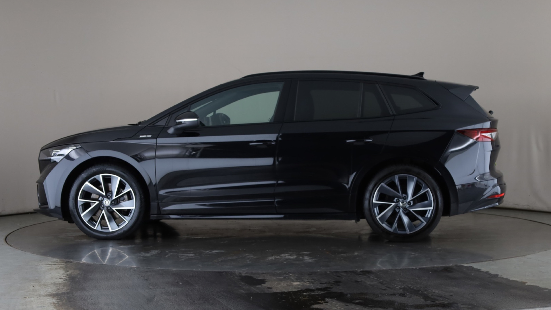 210KW 85x Sportline Plus 82KWh 4x4 5dr Auto
