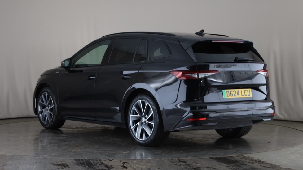 SKODA ENYAQ Image 3