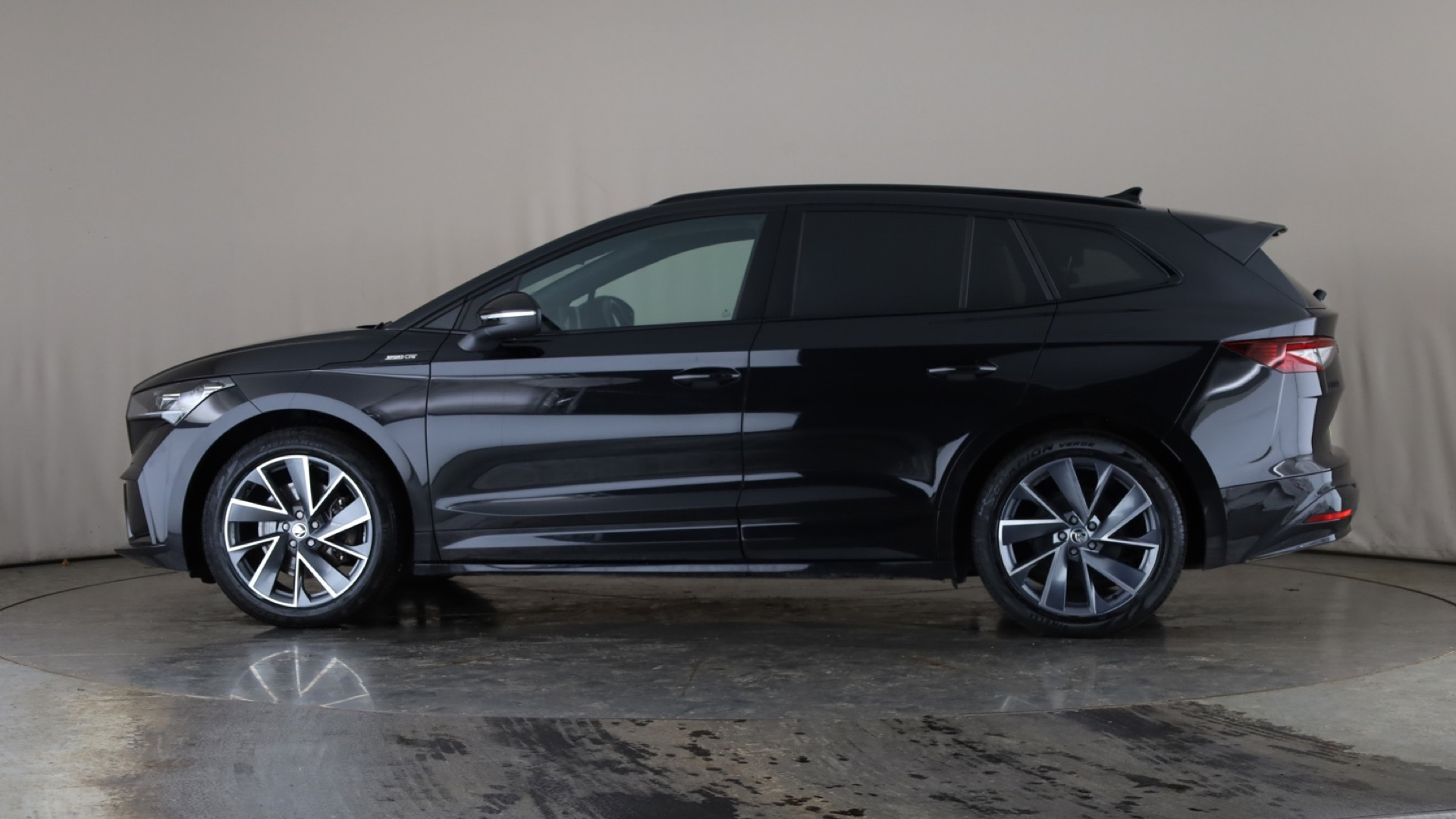 210KW 85x Sportline Plus 82KWh 4x4 5dr Auto [2024]