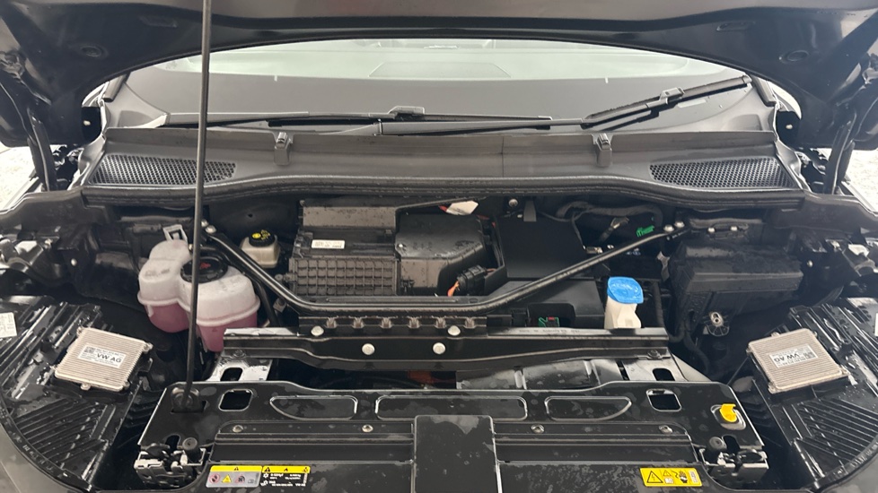 SKODA ENYAQ Image 16