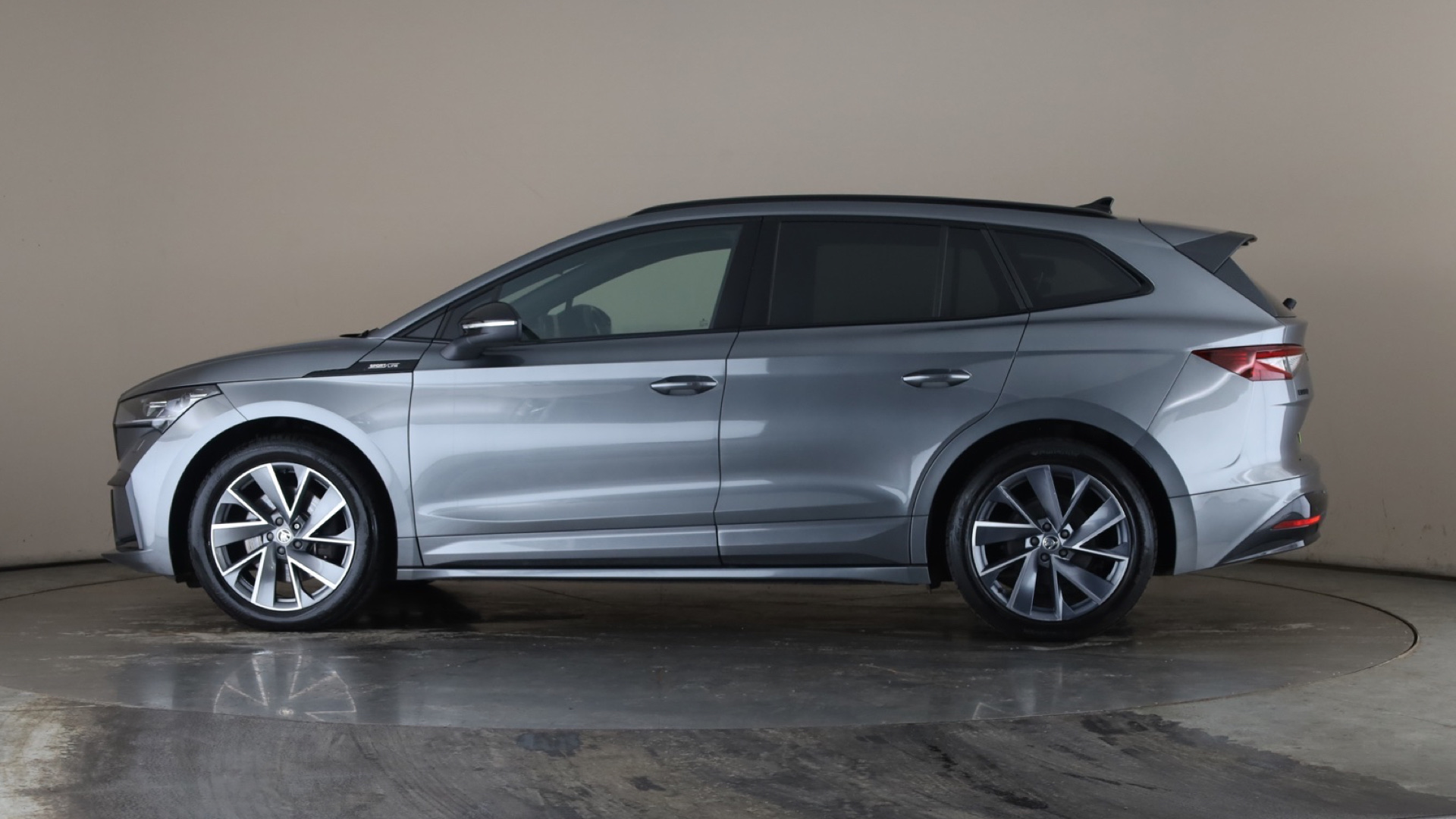 210KW 85x Sportline Plus 82KWh 4x4 5dr Auto [2024]