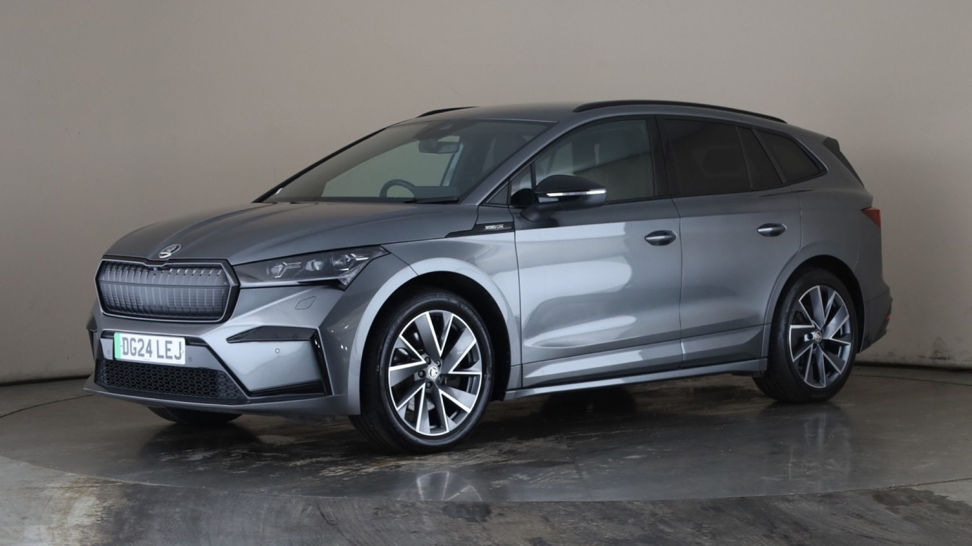 210KW 85x Sportline Plus 82KWh 4x4 5dr Auto [2024]