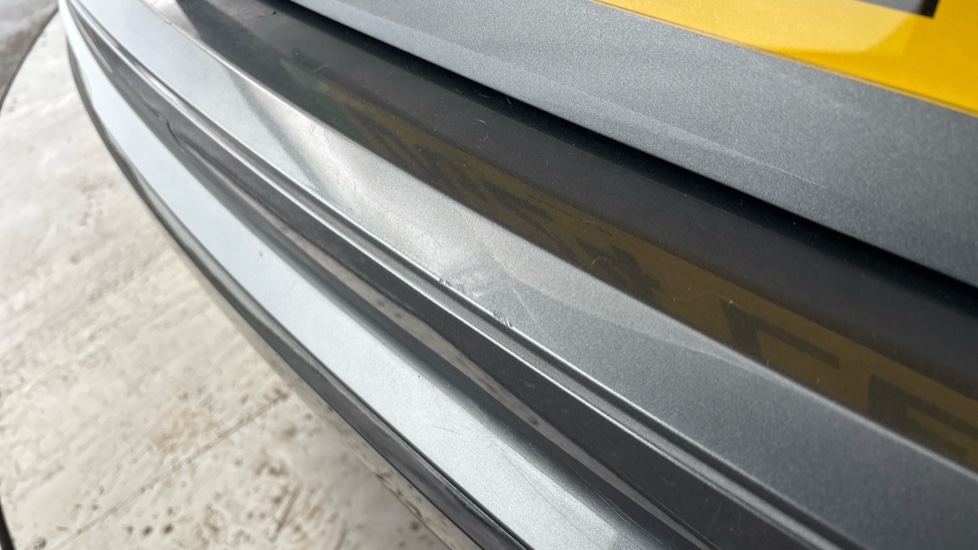 SKODA ENYAQ chips and scratches