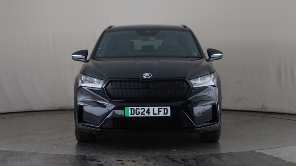 SKODA ENYAQ Image 8