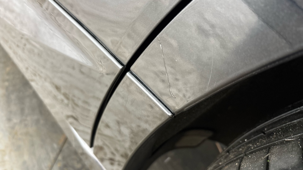 SKODA ENYAQ scratches