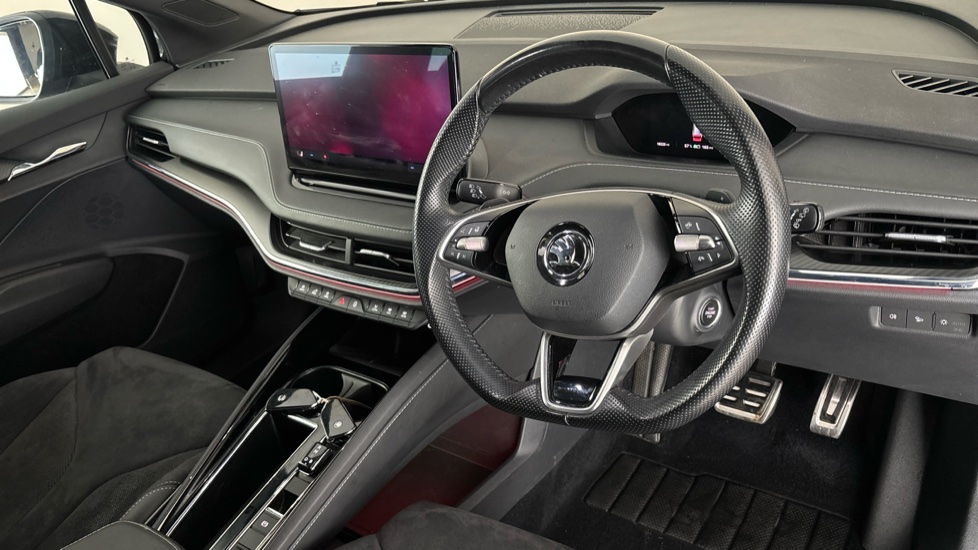 SKODA ENYAQ Image 9