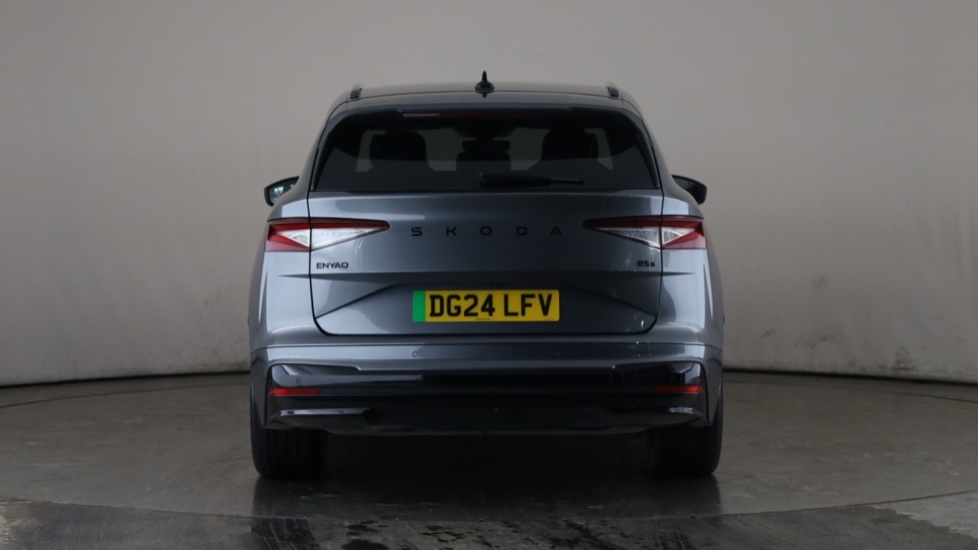 SKODA ENYAQ Image 4