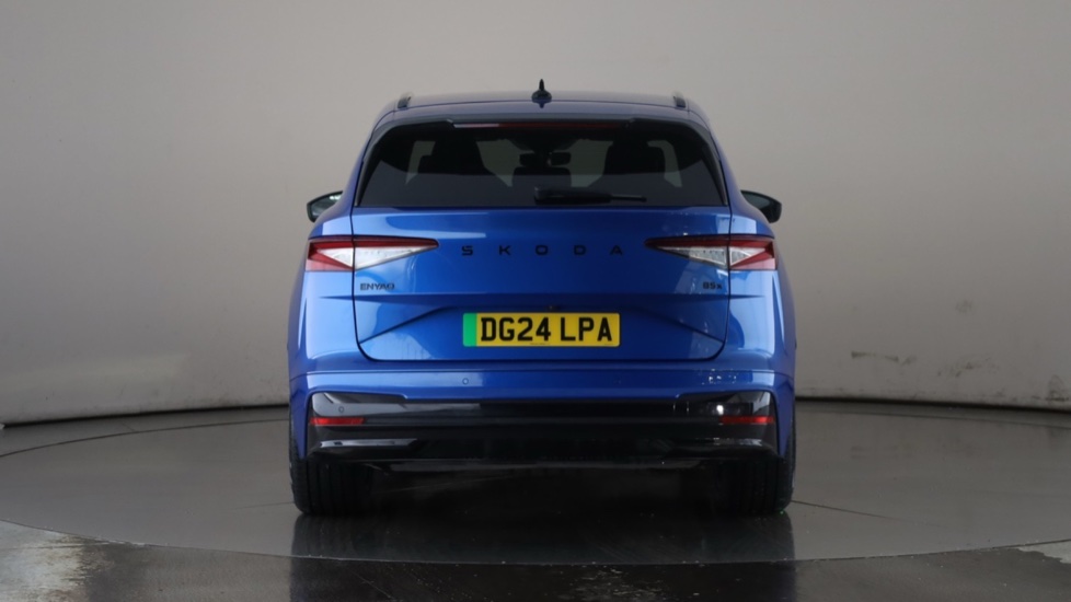 SKODA ENYAQ Image 4