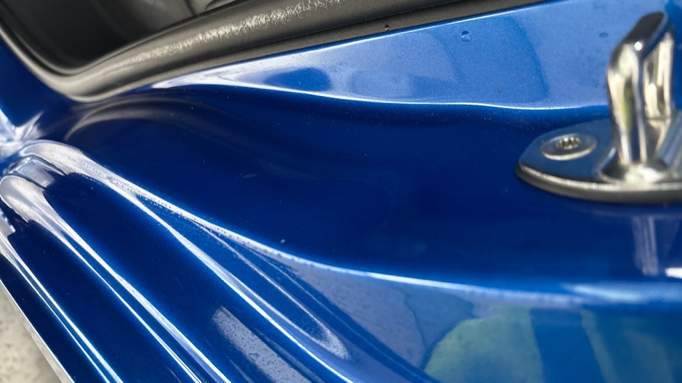 SKODA ENYAQ dent