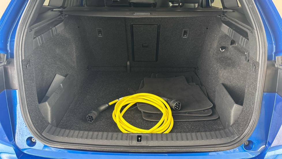 SKODA ENYAQ Image 15