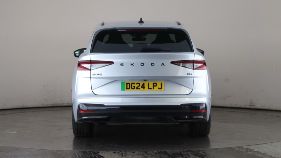 SKODA ENYAQ Image 4