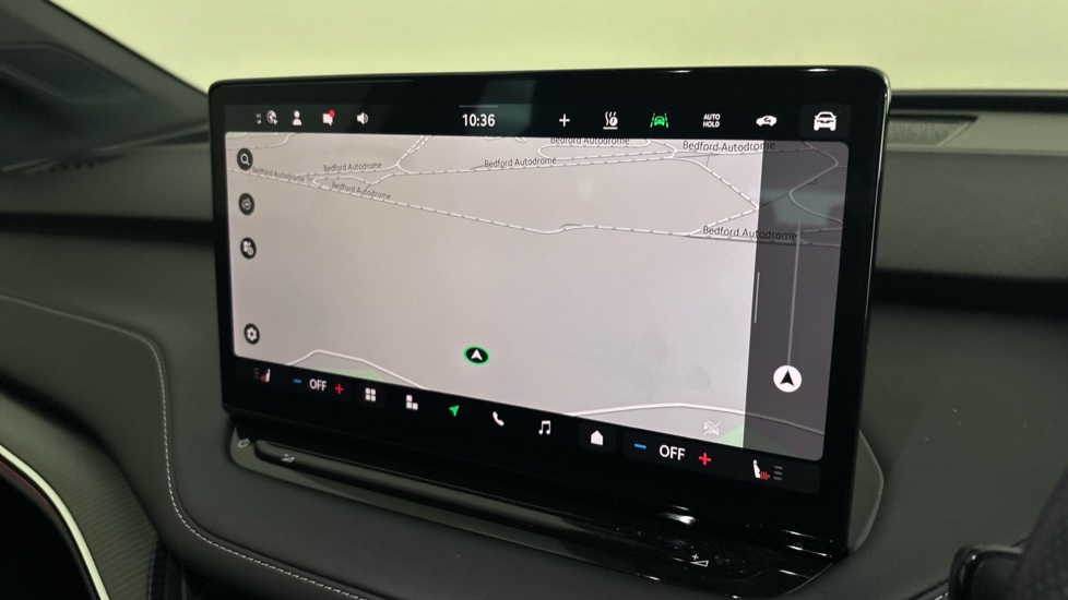 SKODA ENYAQ Image 12