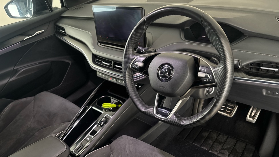 SKODA ENYAQ Image 9